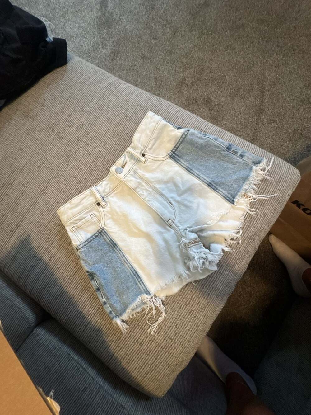 PacSun High Rise Festival Two-Tone Denim Shorts Size 25